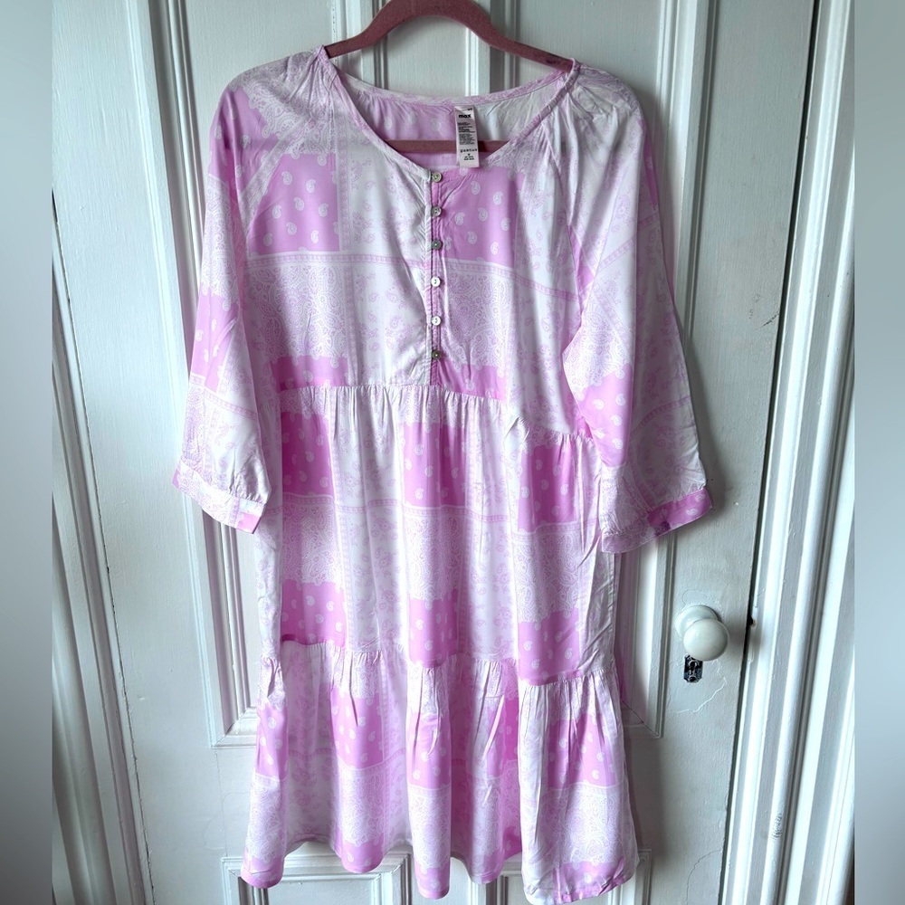 Women’s Max Pink Paisley Tiered Smock Dress 1/2 Button Placket, Midi Medium